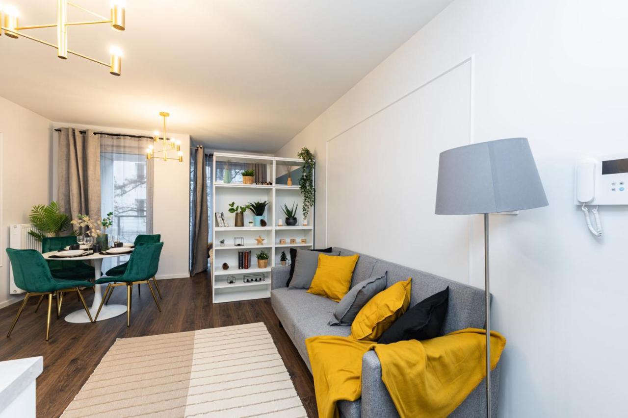 Project Comfort Apartament Stalowa 27/12 Warszawaアパートメント エクステリア 写真